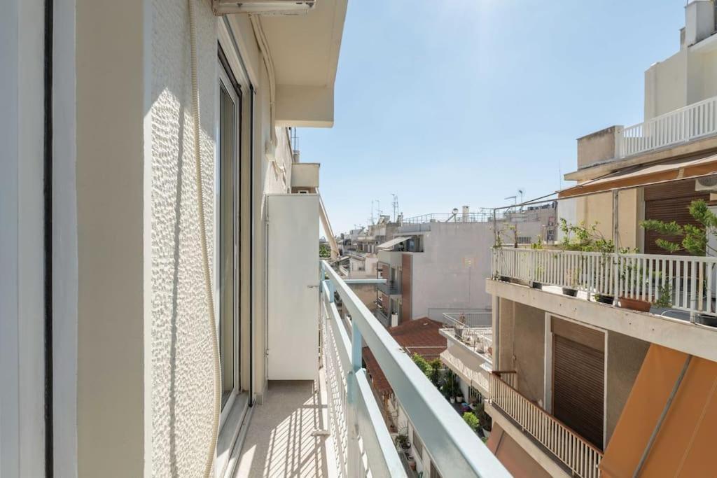 Bright & Airy 2Bd Apt Close To National Garden Atena Exterior foto