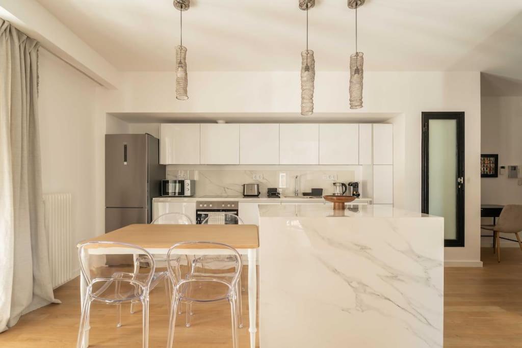 Bright & Airy 2Bd Apt Close To National Garden Atena Exterior foto
